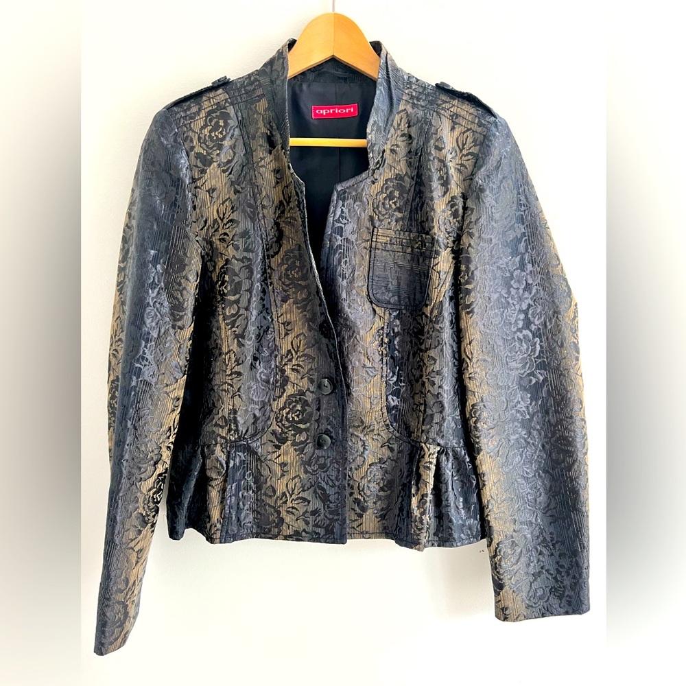 Apriori; European Designer Jacket